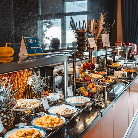 Servi House - Aparthotel