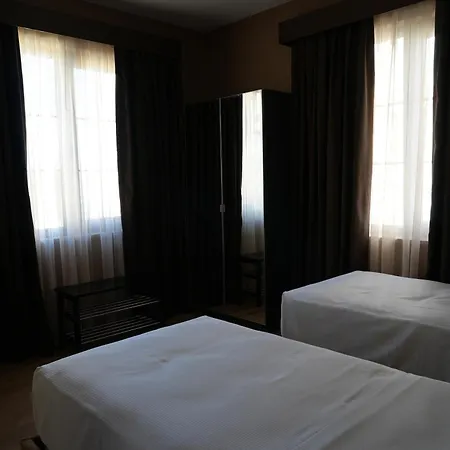 Servi House - Aparthotel